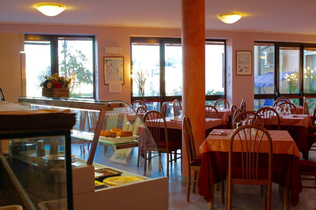 Hotel Monumento Certosa di Pavia Ngoại thất bức ảnh