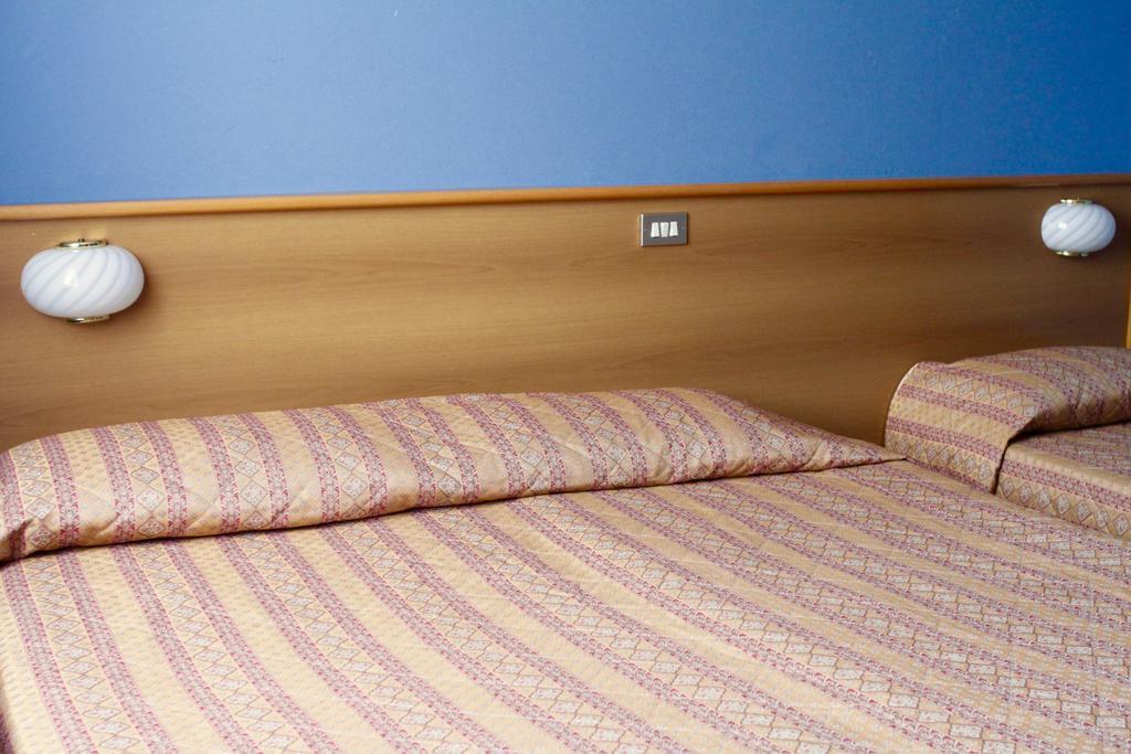 Hotel Monumento Certosa di Pavia Ngoại thất bức ảnh