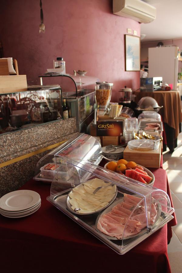 Hotel Monumento Certosa di Pavia Ngoại thất bức ảnh